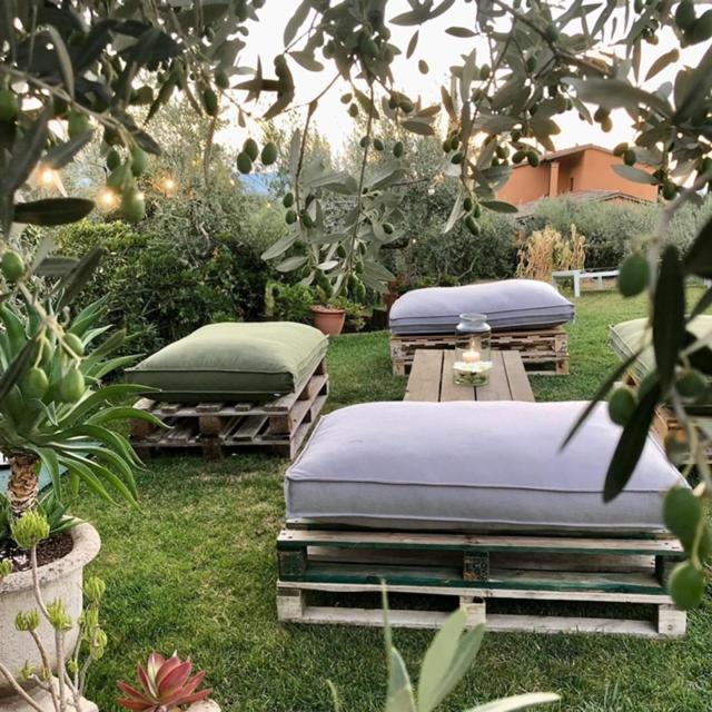 Giuliveto Bed And Breakfast โฟลีโญ ภายนอก รูปภาพ